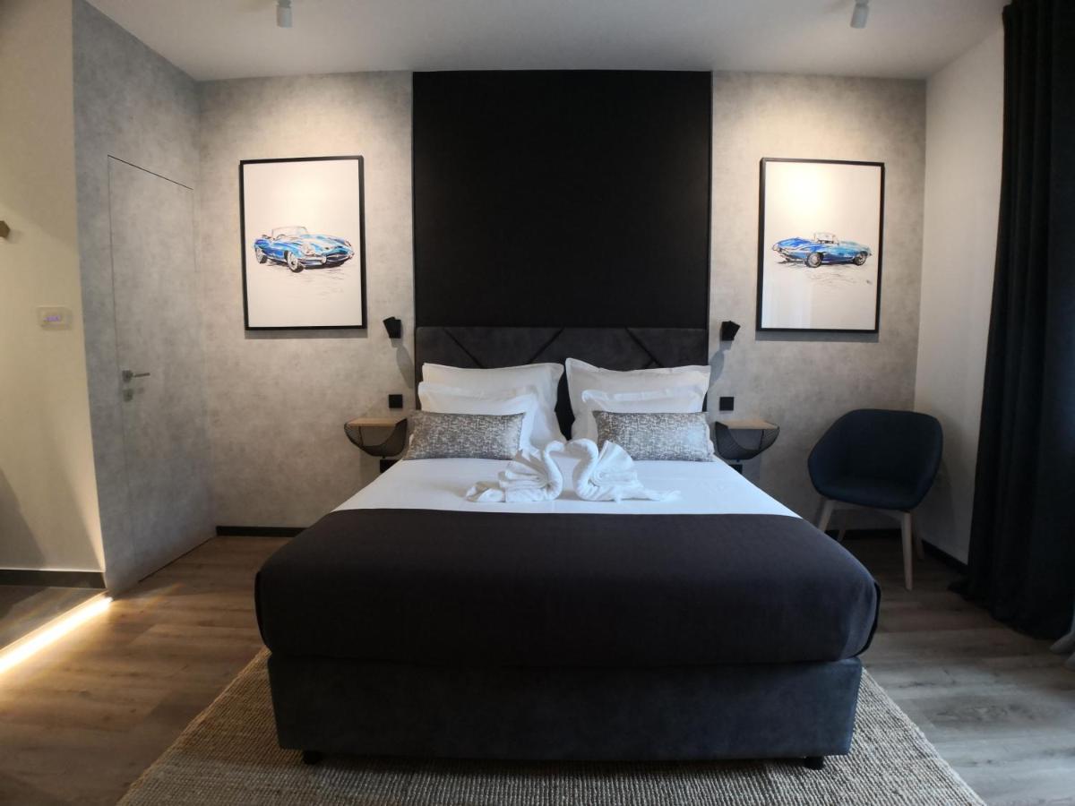Scuderia Split Rooms מראה חיצוני תמונה